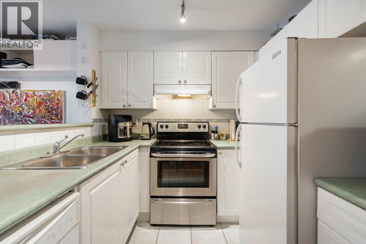 212 868 Kingsway, Vancouver, British Columbia  V6V 3C3 - Photo 9 - R3103106