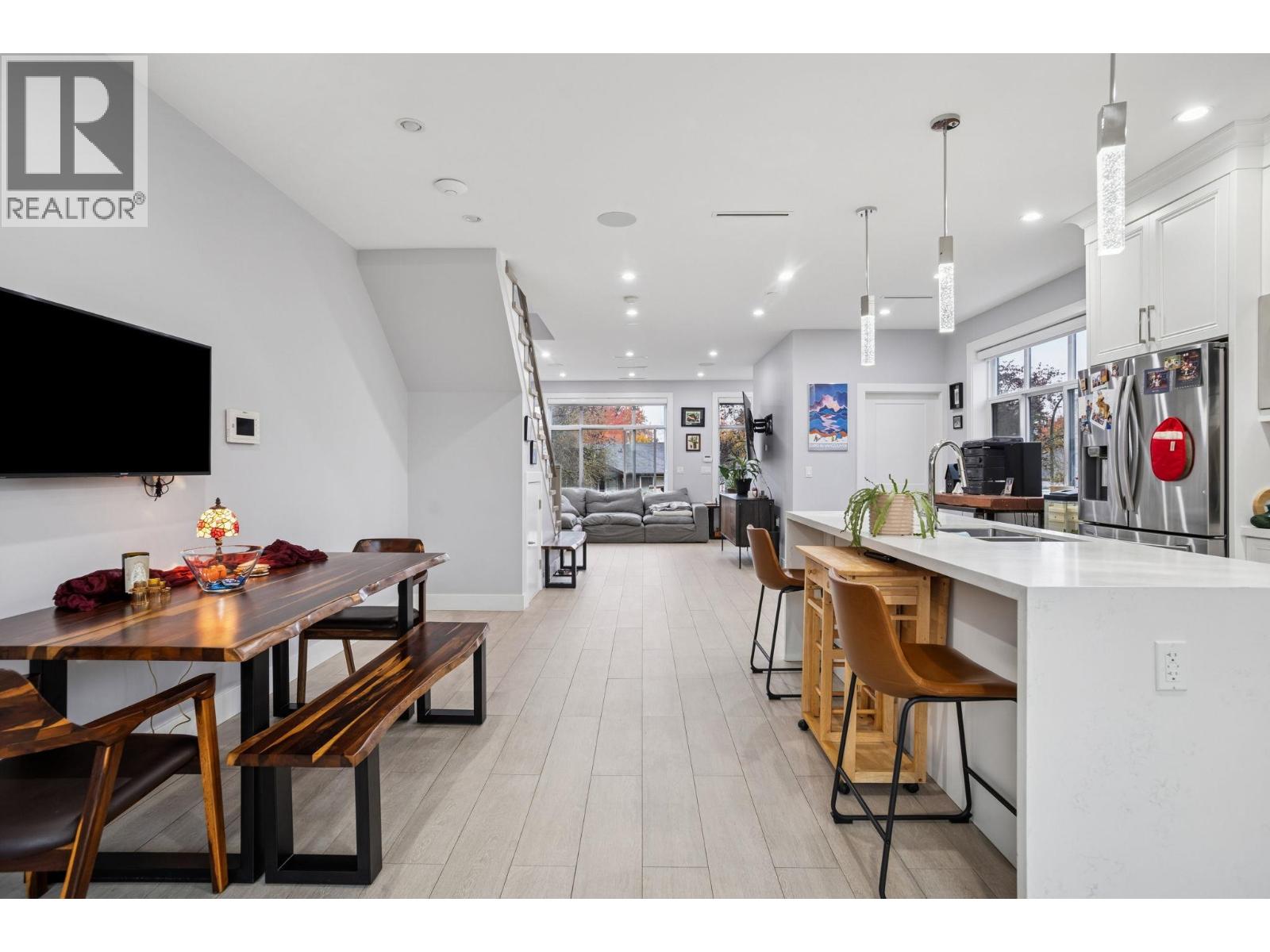 3045 East 59th Avenue, Vancouver, British Columbia  V5S 2B2 - Photo 19 - R3103113