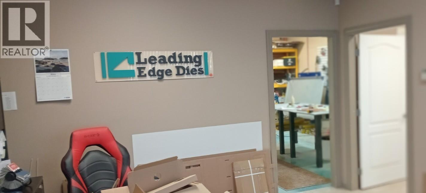 4 215 Neave Road, Kelowna, British Columbia  V1V 2L9 - Photo 7 - 10379688