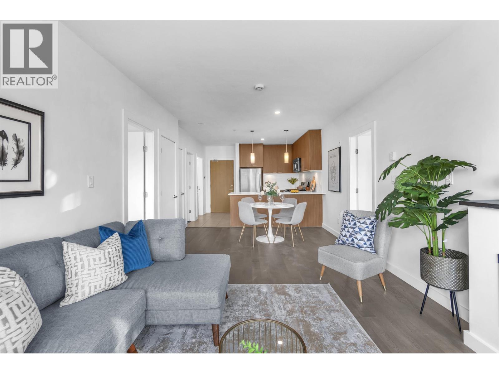 202 1330 Marine Drive, North Vancouver, British Columbia  V7P 1T4 - Photo 4 - R3102940