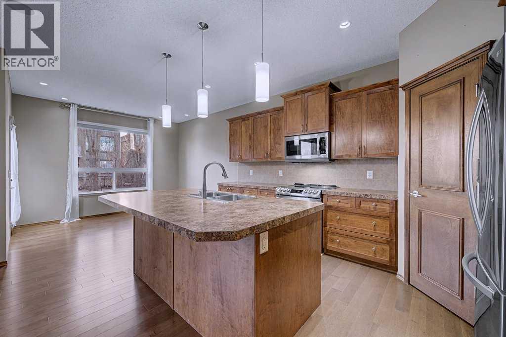 244 Eversyde Mews SW, Calgary, Alberta  T2Y 5E2 - Photo 17 - A2287075