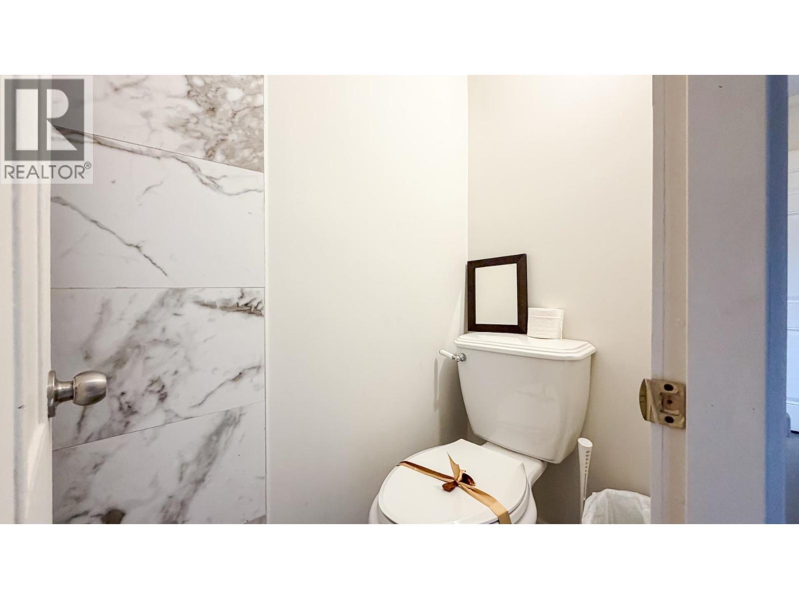 1939 E 39th Avenue, Vancouver, British Columbia  V5P 1H5 - Photo 19 - R3103111