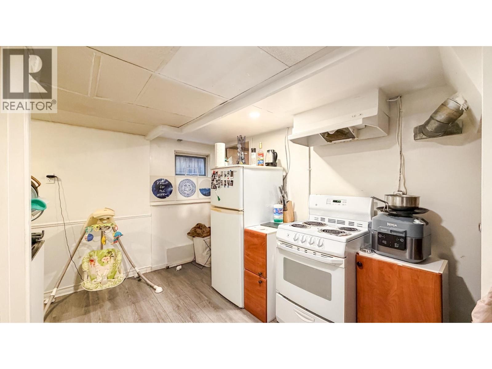 1939 E 39th Avenue, Vancouver, British Columbia  V5P 1H5 - Photo 22 - R3103111