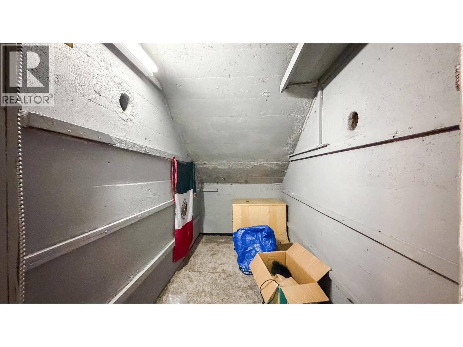 1939 E 39th Avenue, Vancouver, British Columbia  V5P 1H5 - Photo 32 - R3103111