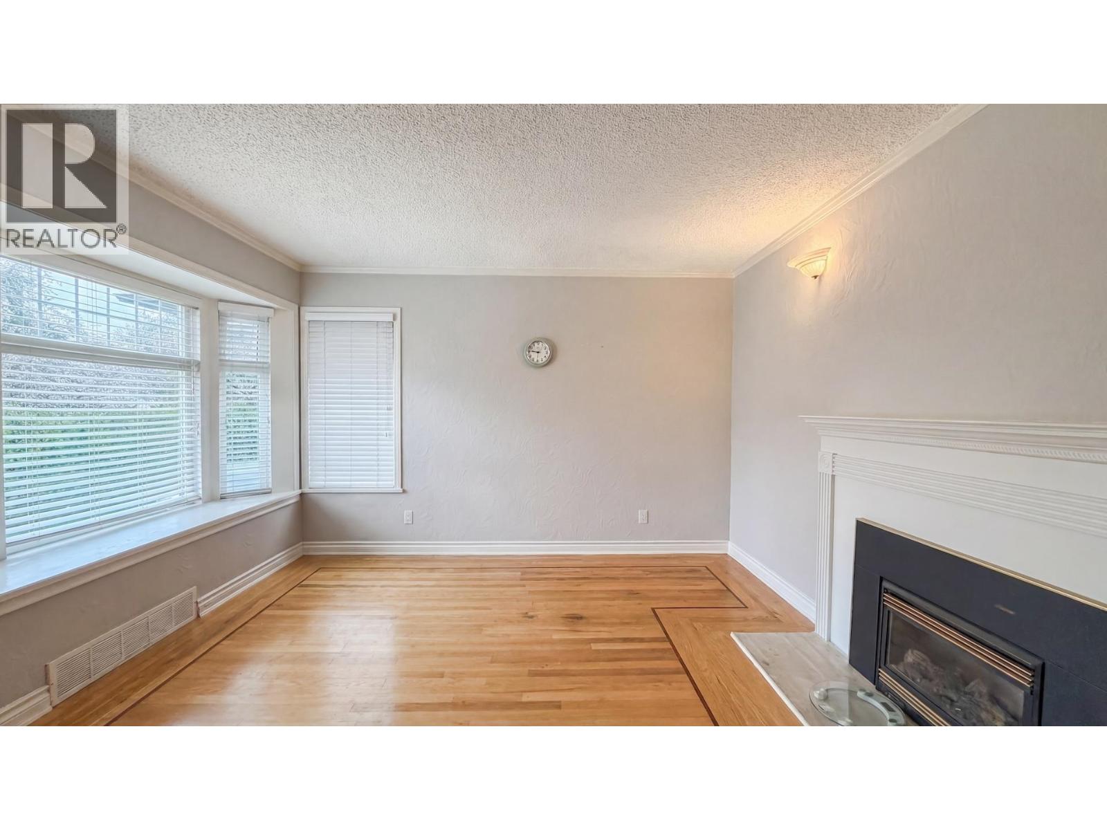 1939 E 39th Avenue, Vancouver, British Columbia  V5P 1H5 - Photo 7 - R3103111