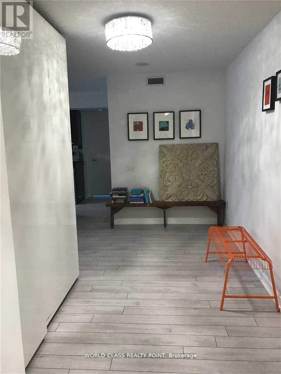 611 - 33 Singer Court, Toronto, Ontario  M2K 0B4 - Photo 2 - C12916480