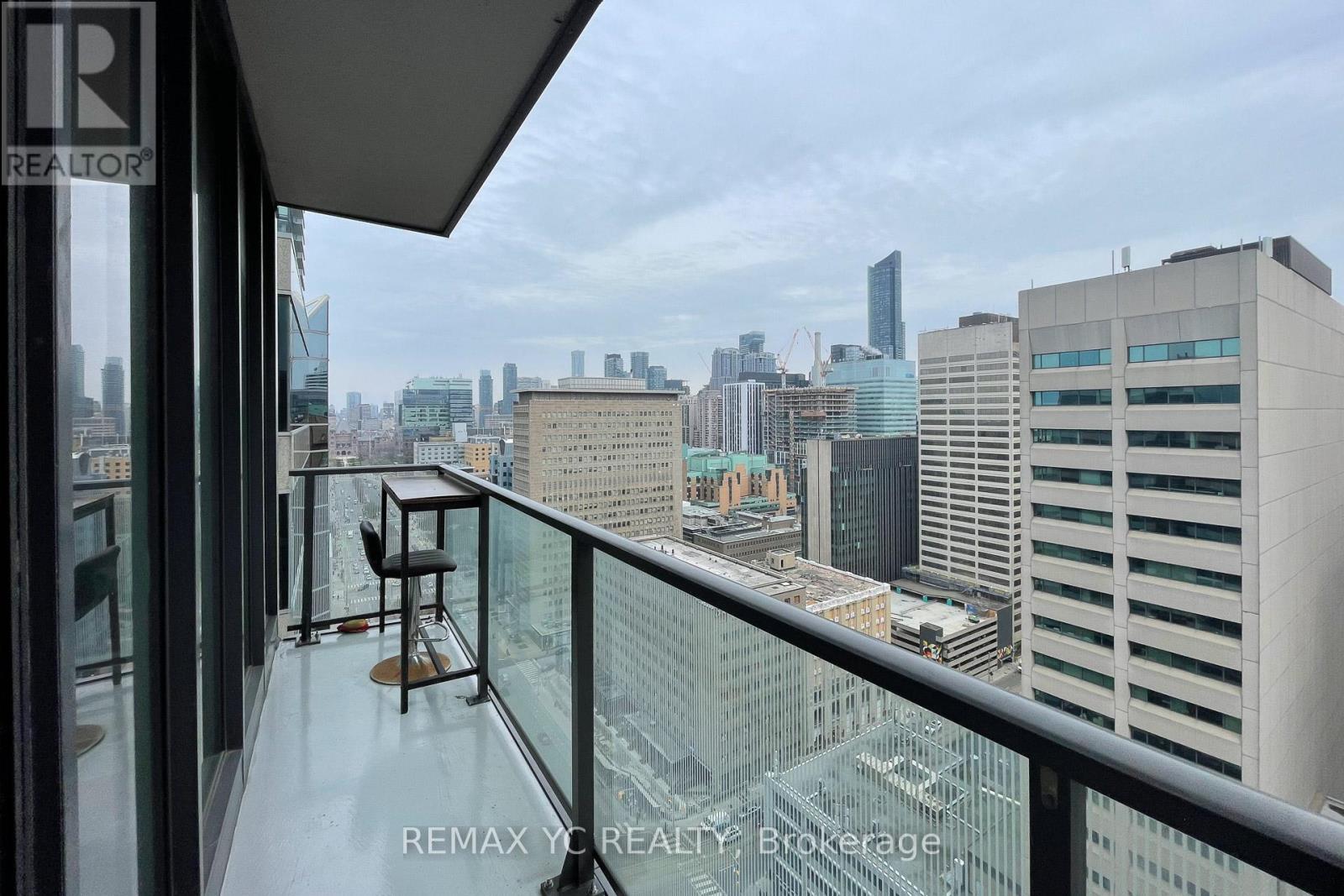 2610 - 426 University Avenue, Toronto, Ontario  M5G 1S9 - Photo 10 - C12916490