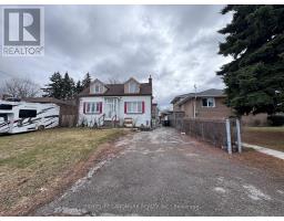 121 BISHOP AVENUE, Toronto, Ontario