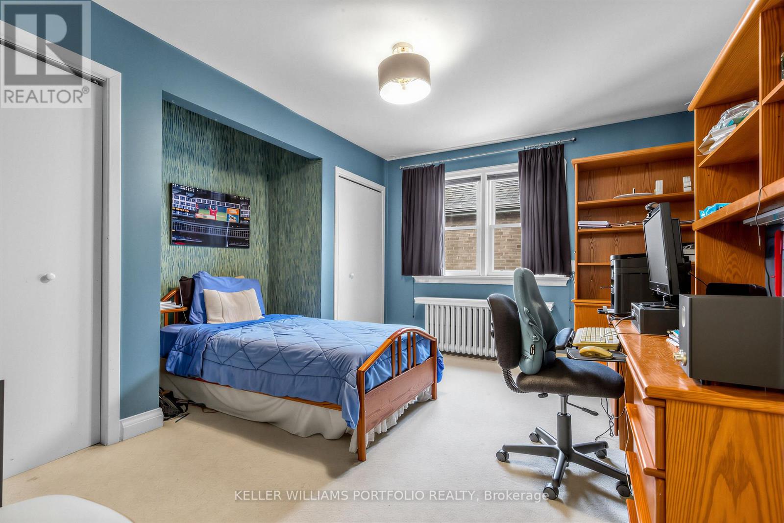 22 Glen Cedar Road, Toronto, Ontario  M6C 3G1 - Photo 18 - C12916556