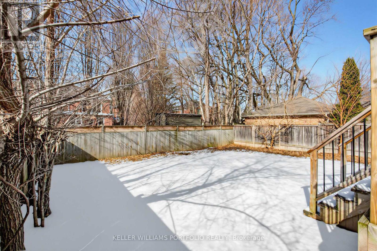 22 Glen Cedar Road, Toronto, Ontario  M6C 3G1 - Photo 23 - C12916556