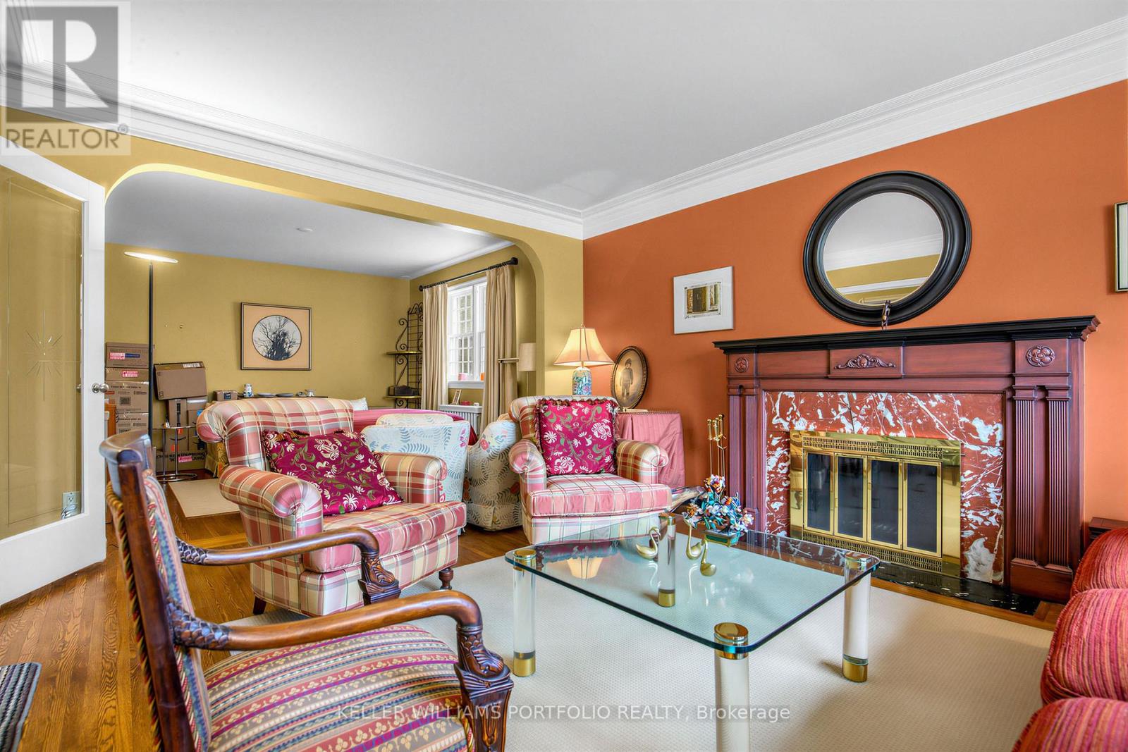 22 Glen Cedar Road, Toronto, Ontario  M6C 3G1 - Photo 8 - C12916556