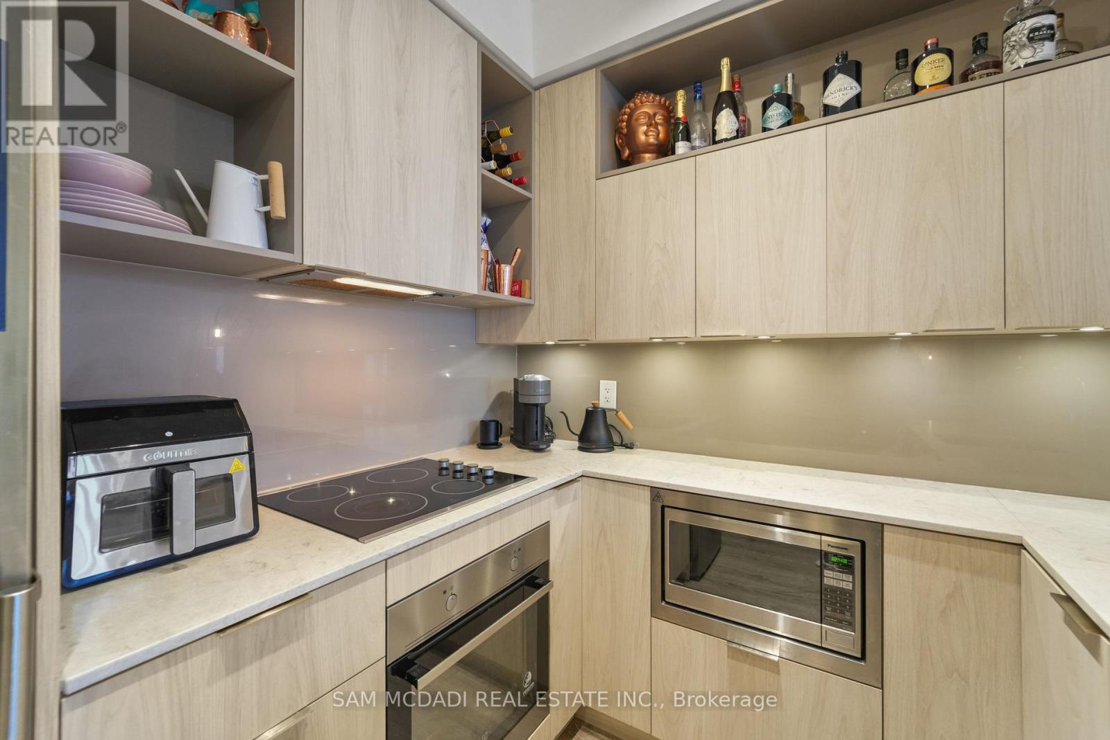 1106 - 200 Sackville Street, Toronto, Ontario  M5A 0C4 - Photo 5 - C12916562