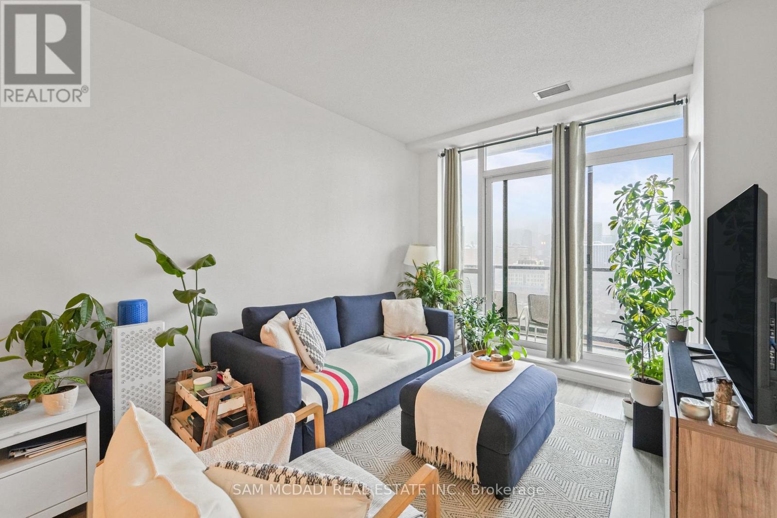 1106 - 200 Sackville Street, Toronto, Ontario  M5A 0C4 - Photo 9 - C12916562