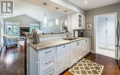 153 Elliott Street, Brampton, Ontario  L6Y 1W7 - Photo 10 - W12913838