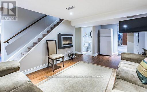 153 Elliott Street, Brampton, Ontario  L6Y 1W7 - Photo 30 - W12913838