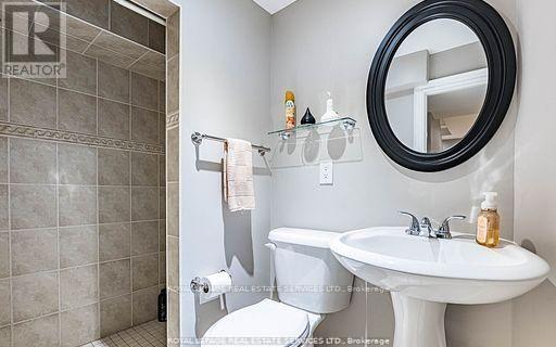 153 Elliott Street, Brampton, Ontario  L6Y 1W7 - Photo 35 - W12913838