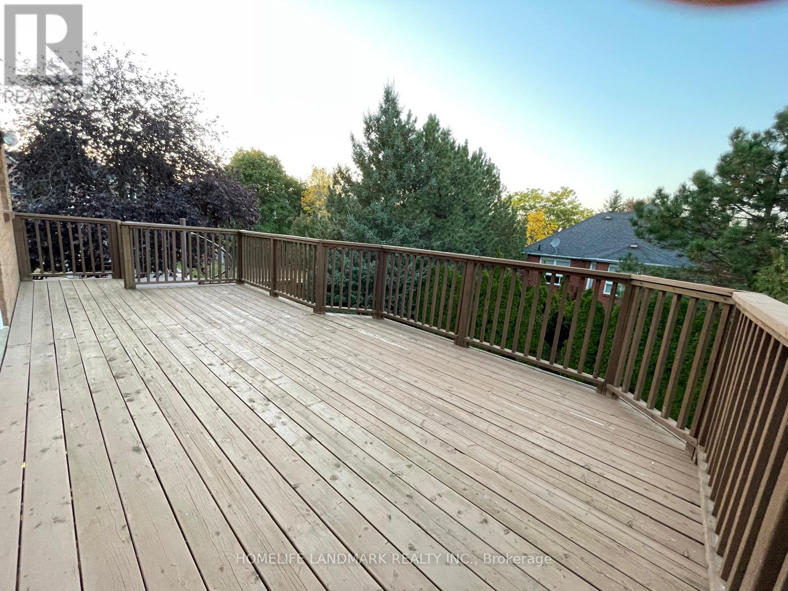 26 Beechbrooke Way, Aurora, Ontario  L4G 6N7 - Photo 21 - N12916462