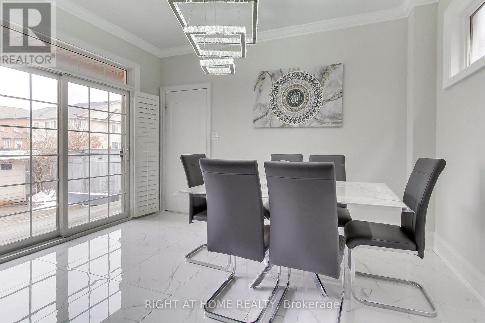 109 Vipond Way, Bradford West Gwillimbury (Bradford), Ontario  L3Z 0G5 - Photo 23 - N12916484