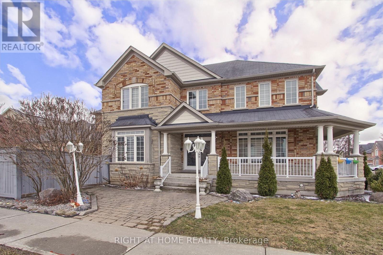 109 Vipond Way, Bradford West Gwillimbury (Bradford), Ontario  L3Z 0G5 - Photo 3 - N12916484