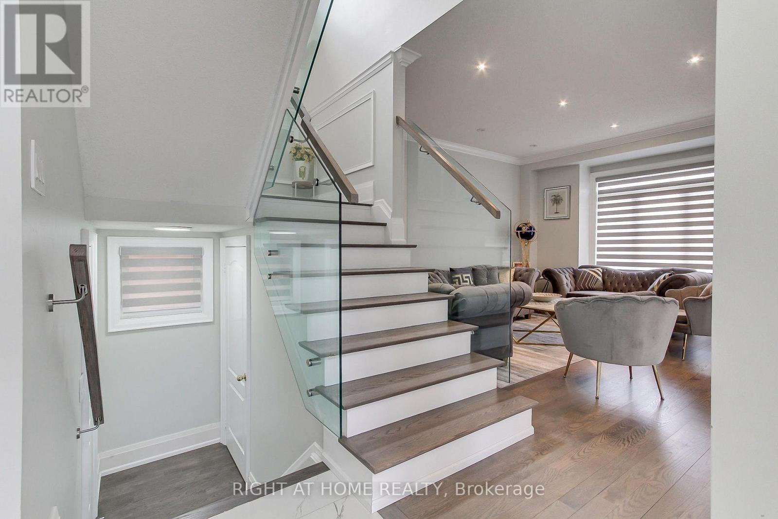 109 Vipond Way, Bradford West Gwillimbury (Bradford), Ontario  L3Z 0G5 - Photo 30 - N12916484