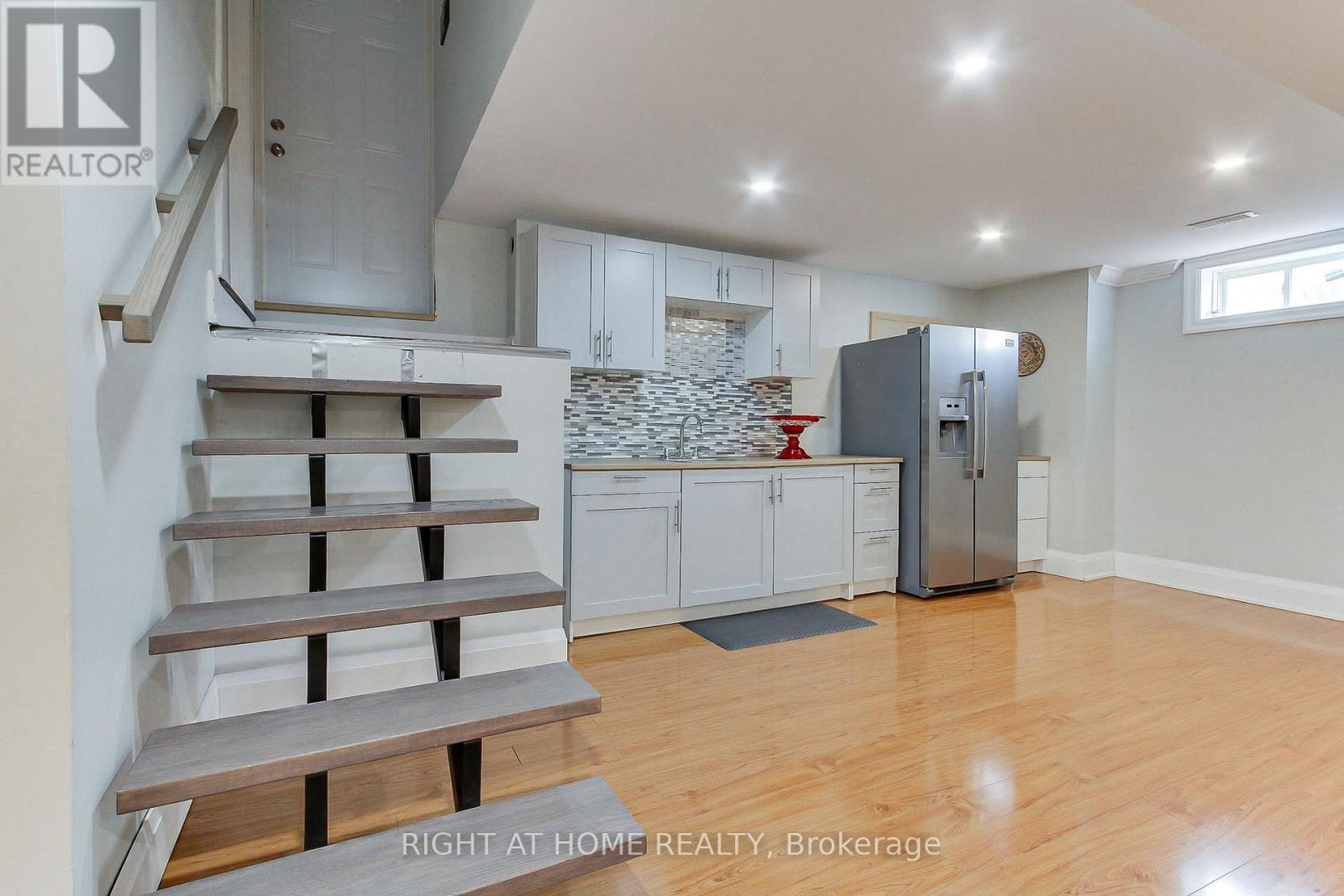 109 Vipond Way, Bradford West Gwillimbury (Bradford), Ontario  L3Z 0G5 - Photo 45 - N12916484