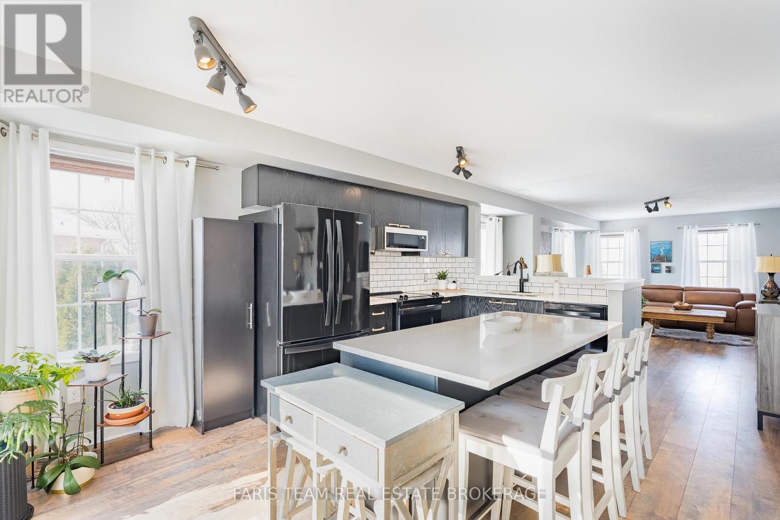 1 - 91 Coughlin Road, Barrie (Holly), Ontario  L4N 0L6 - Photo 4 - S12916446