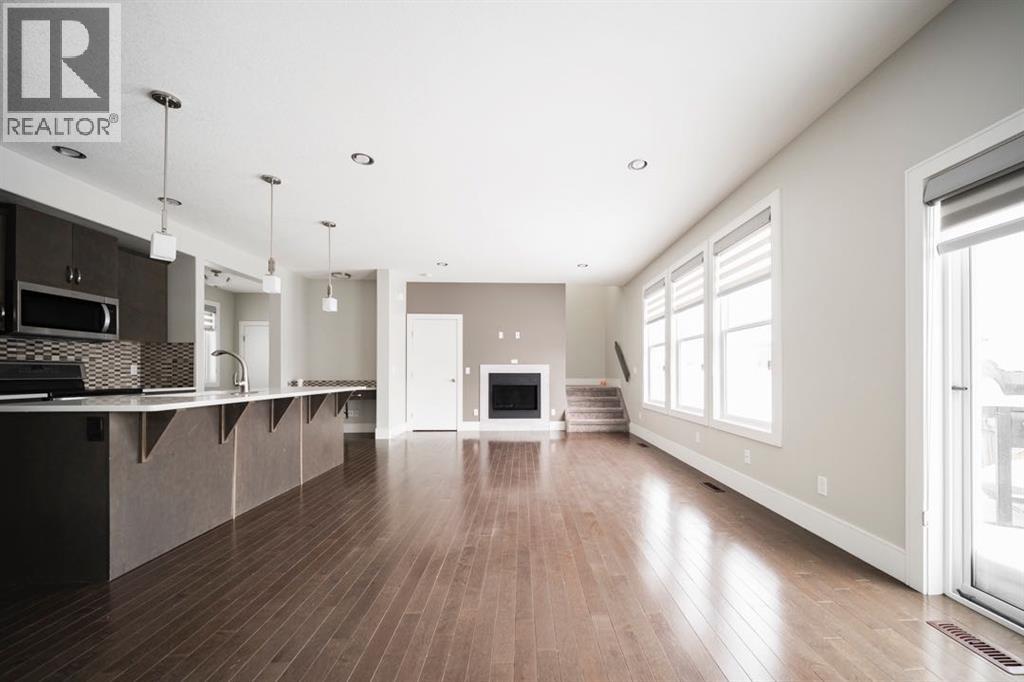 275 Killdeer Way, Fort Mcmurray, Alberta T9K 0R3 - Photo 4 - A2294556