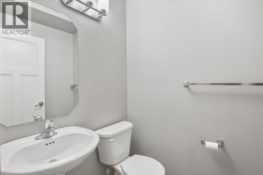 13 Crimson Court, Blackfalds, Alberta  T4M 0A7 - Photo 6 - A2274136