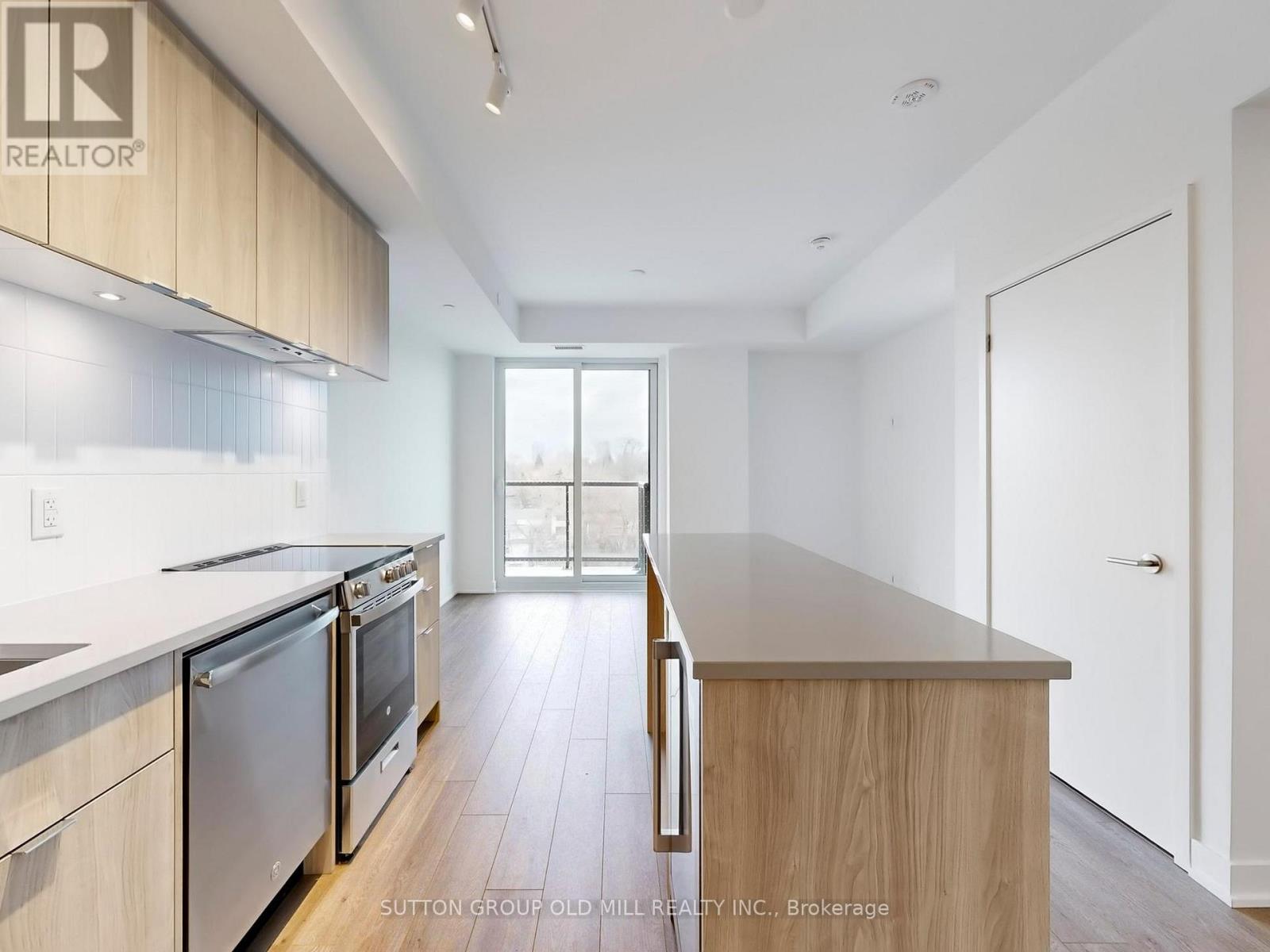 513 - 1660 Bloor Street W, Toronto, Ontario  M6P 1A8 - Photo 11 - W12916460