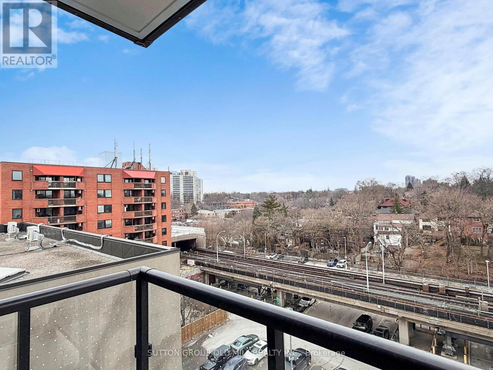 513 - 1660 Bloor Street W, Toronto, Ontario  M6P 1A8 - Photo 24 - W12916460