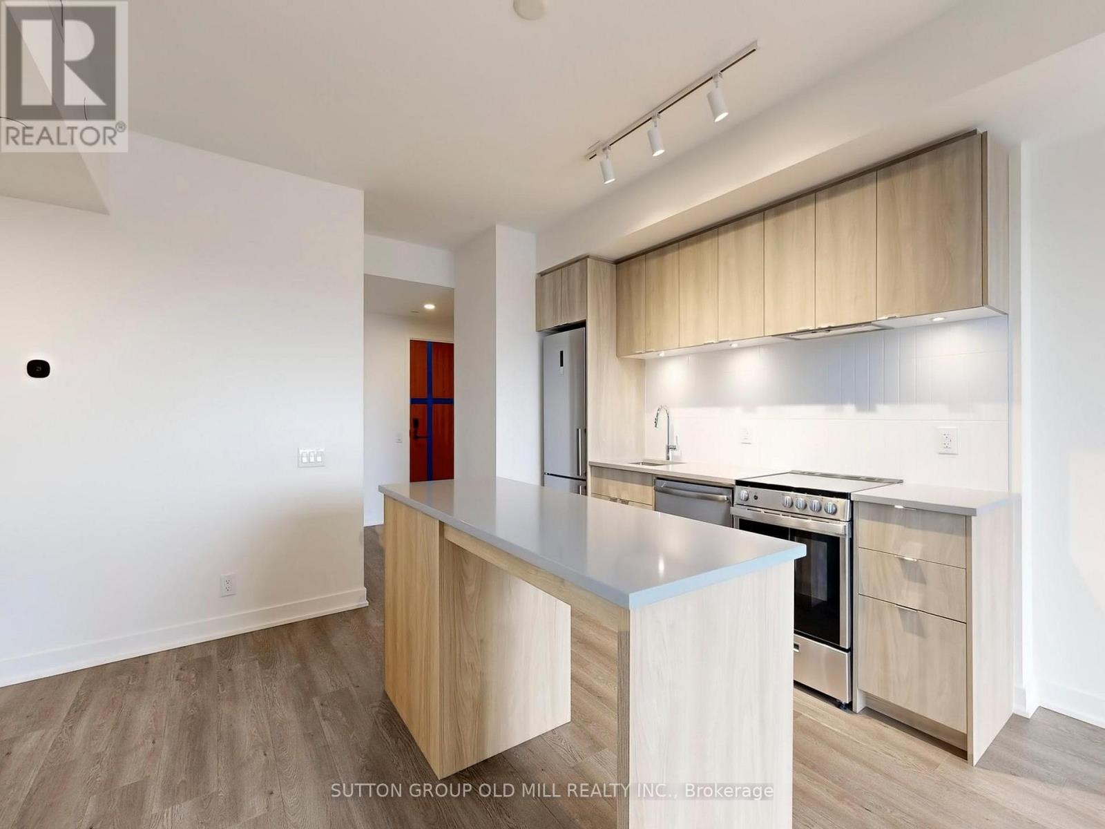 513 - 1660 Bloor Street W, Toronto, Ontario  M6P 1A8 - Photo 5 - W12916460