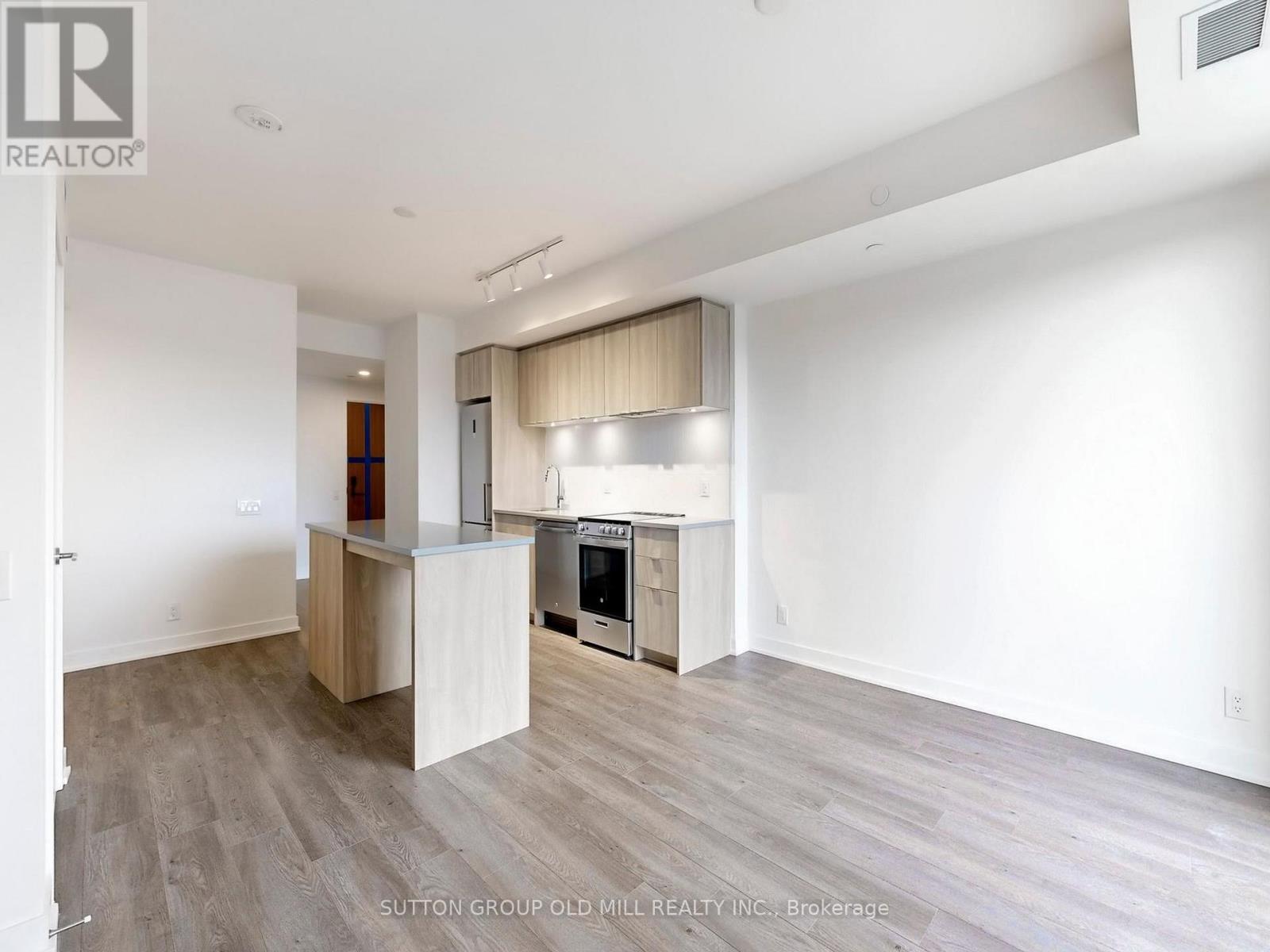 513 - 1660 Bloor Street W, Toronto, Ontario  M6P 1A8 - Photo 6 - W12916460