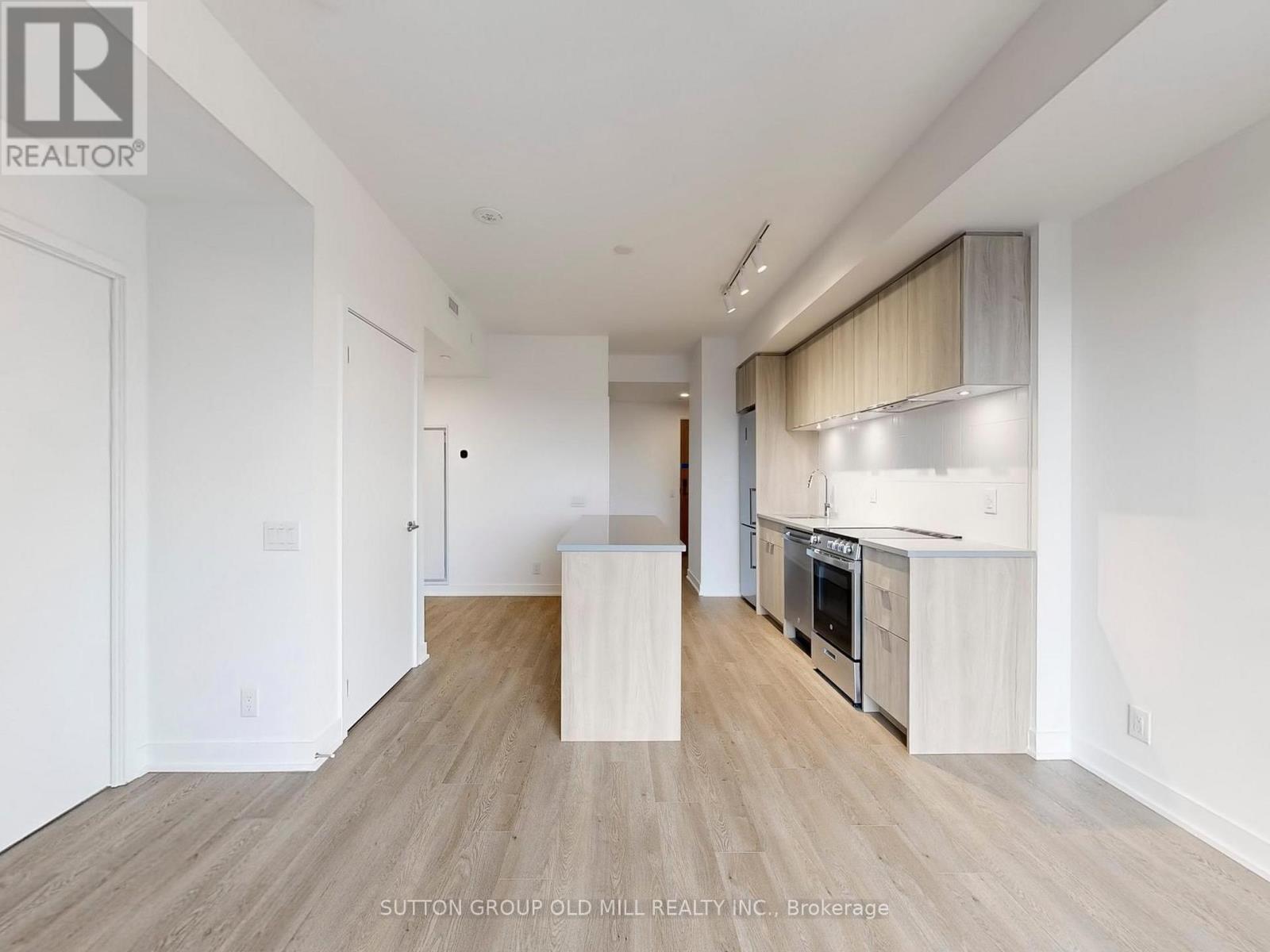 513 - 1660 Bloor Street W, Toronto, Ontario  M6P 1A8 - Photo 7 - W12916460