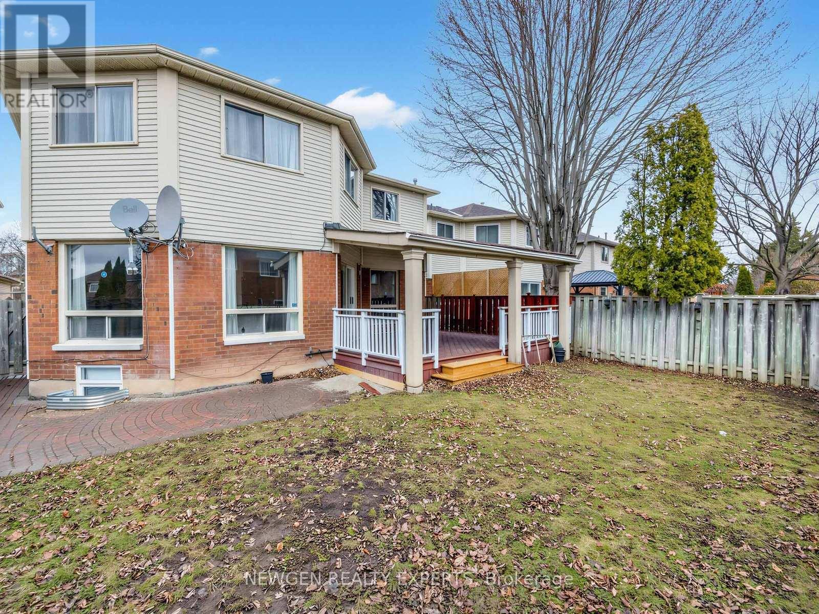 2636 Credit Valley Road, Mississauga, Ontario  L5M 4J6 - Photo 31 - W12916502