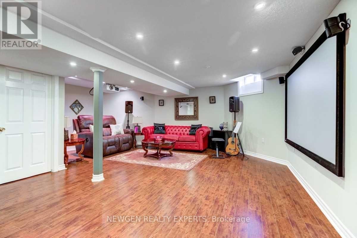 2636 Credit Valley Road, Mississauga, Ontario  L5M 4J6 - Photo 32 - W12916502