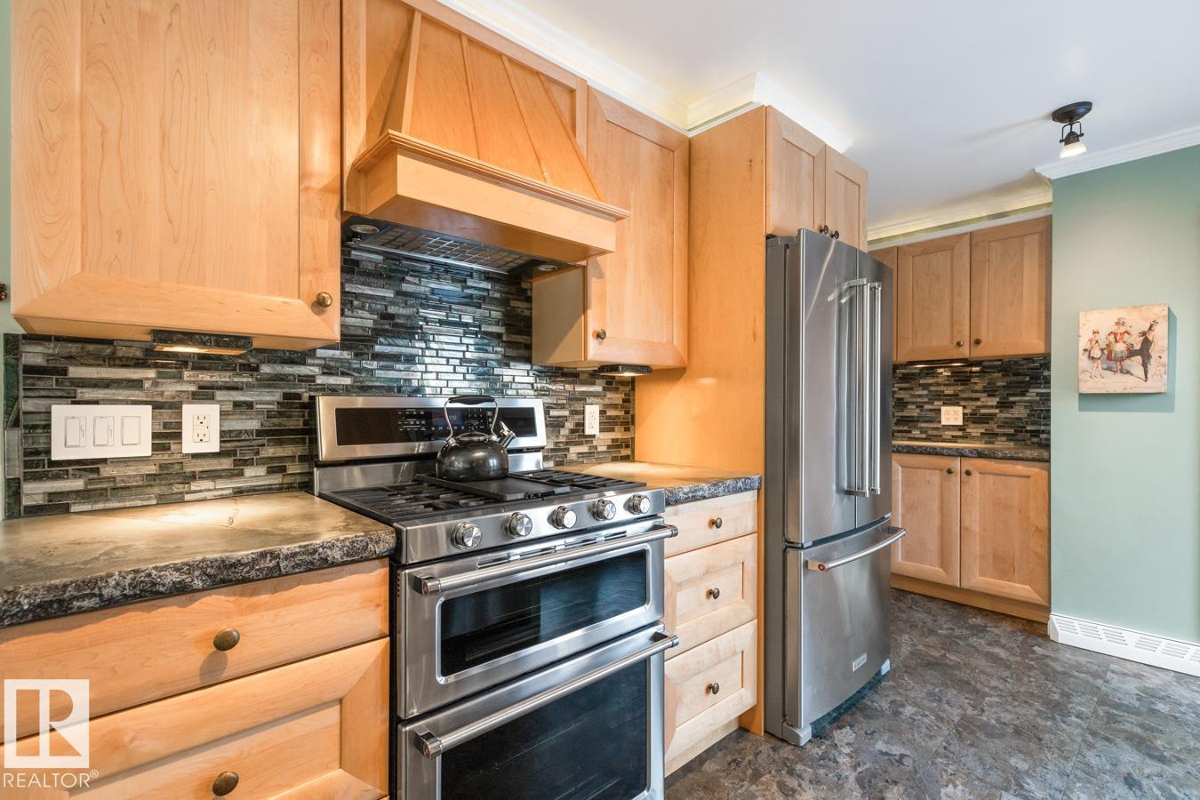 10536 65 ST NW, edmonton, Alberta