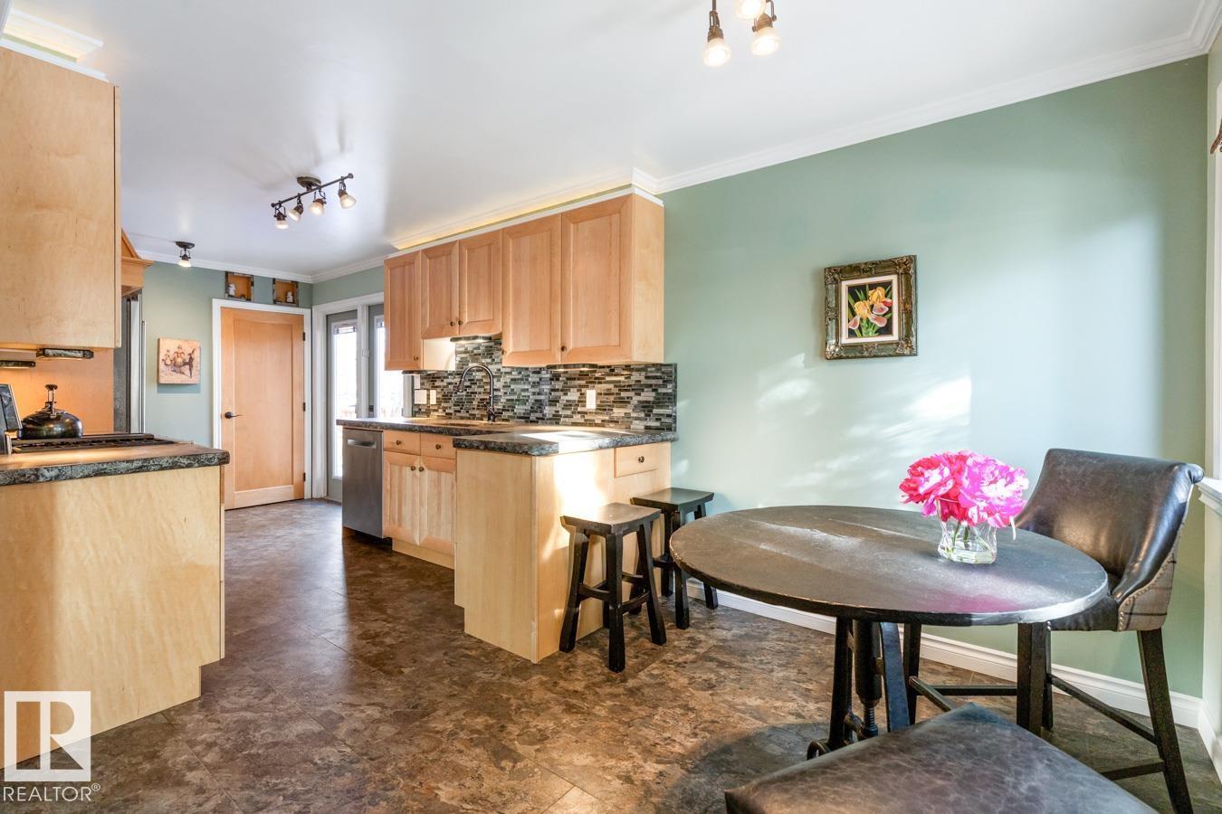 10536 65 St Nw, Edmonton, Alberta  T6A 2N8 - Photo 8 - E4478850