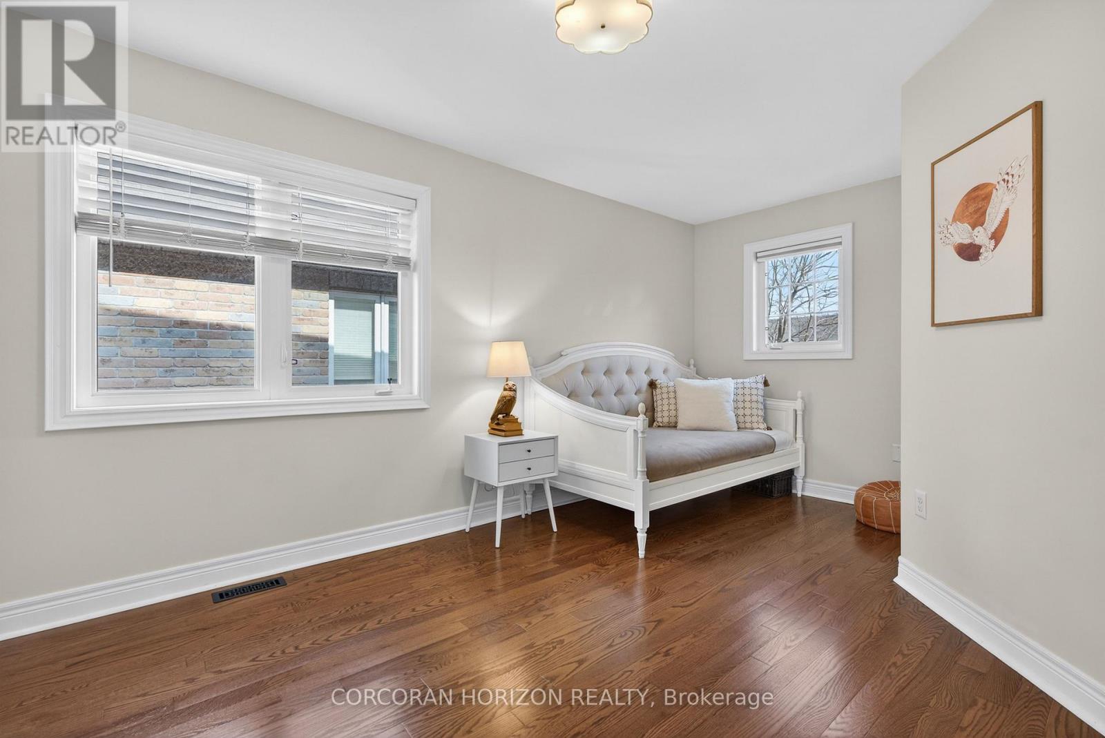 3285 Liptay Avenue, Oakville, Ontario  L6M 0N1 - Photo 26 - W12916520