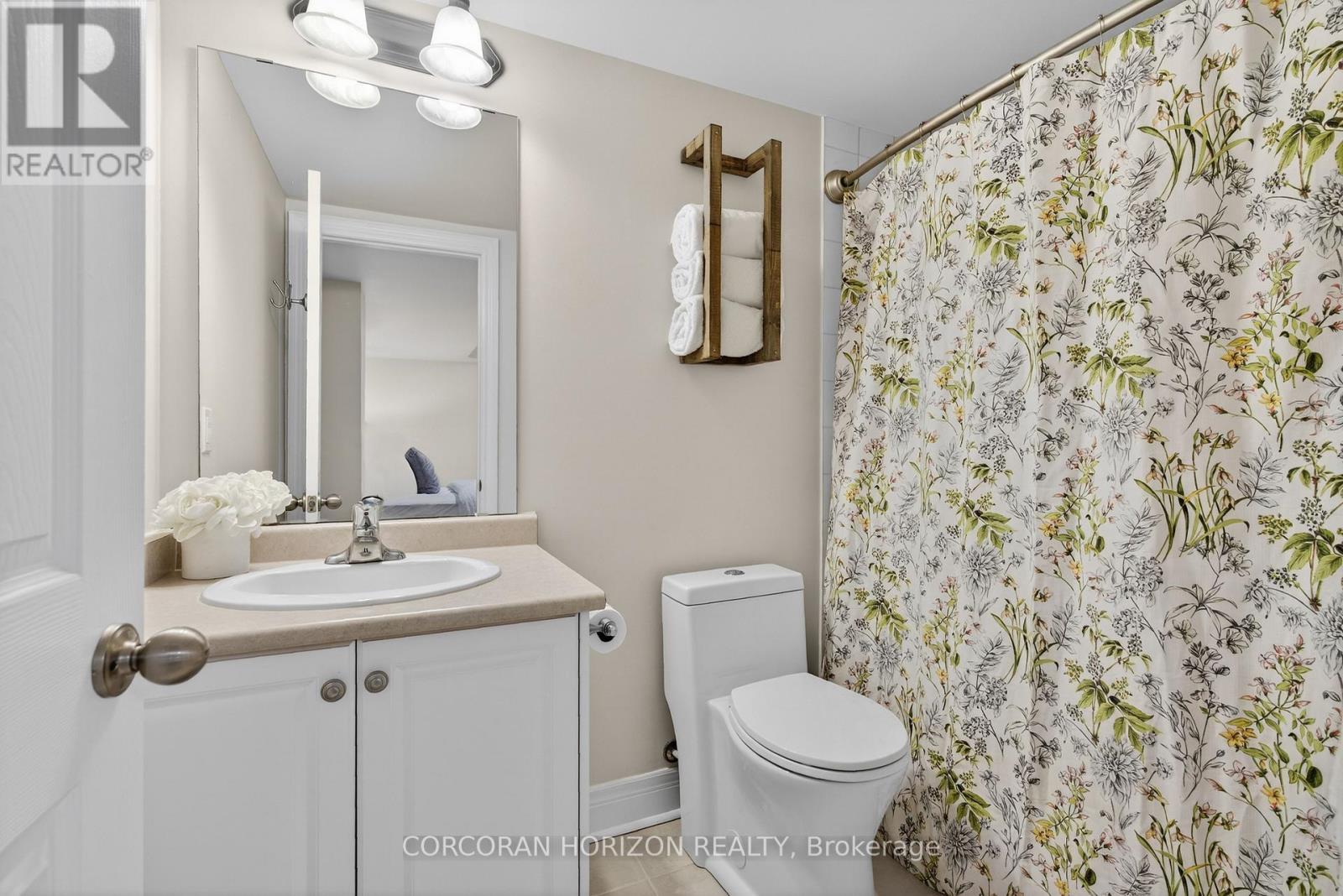 3285 Liptay Avenue, Oakville, Ontario  L6M 0N1 - Photo 33 - W12916520