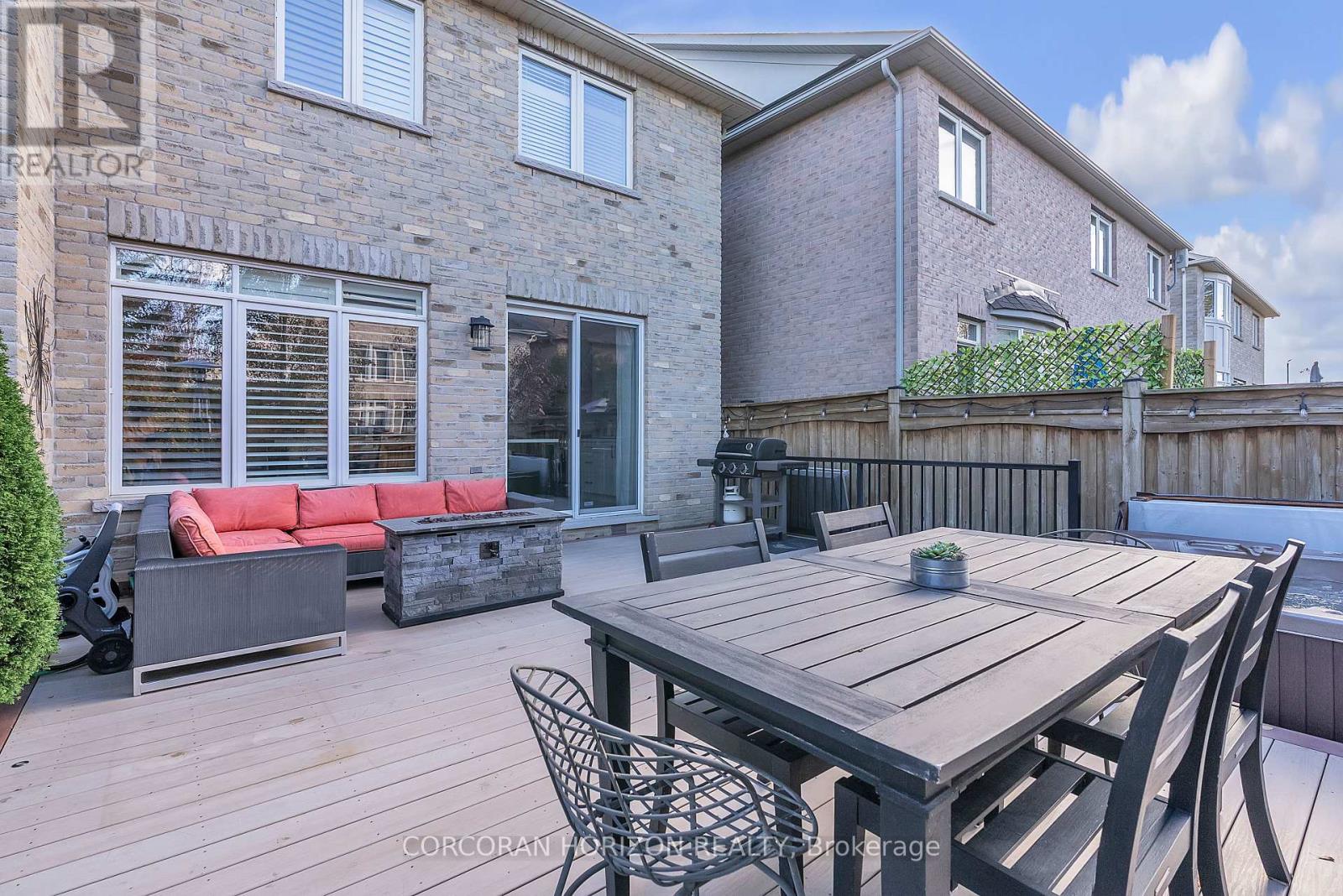 3285 Liptay Avenue, Oakville, Ontario  L6M 0N1 - Photo 35 - W12916520