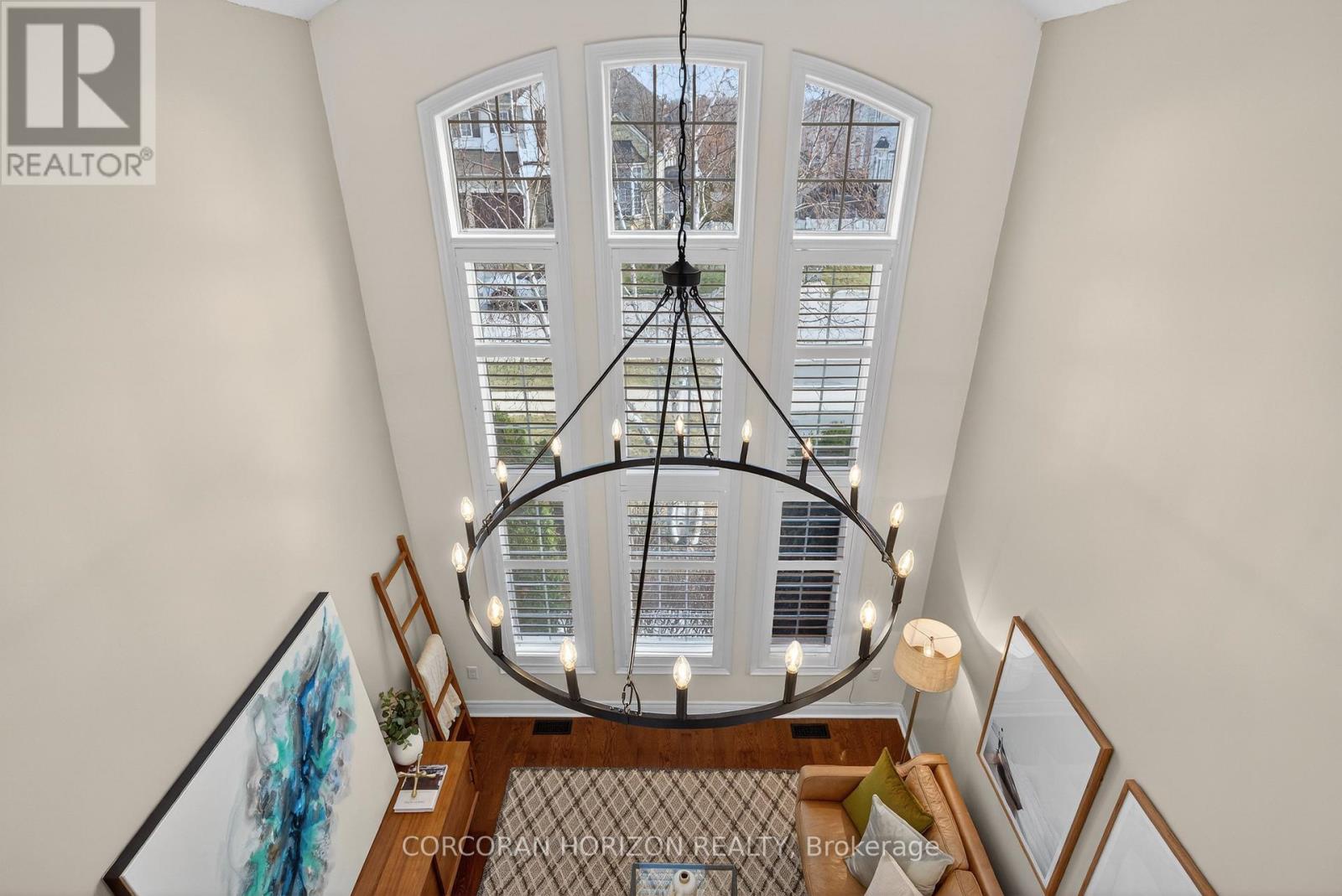 3285 Liptay Avenue, Oakville, Ontario  L6M 0N1 - Photo 4 - W12916520