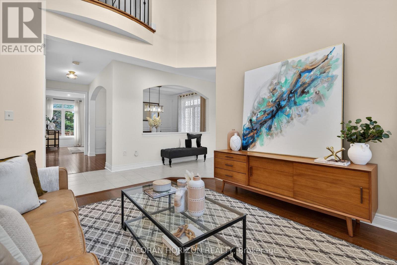 3285 Liptay Avenue, Oakville, Ontario  L6M 0N1 - Photo 6 - W12916520