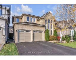 3285 LIPTAY AVENUE, Oakville, Ontario