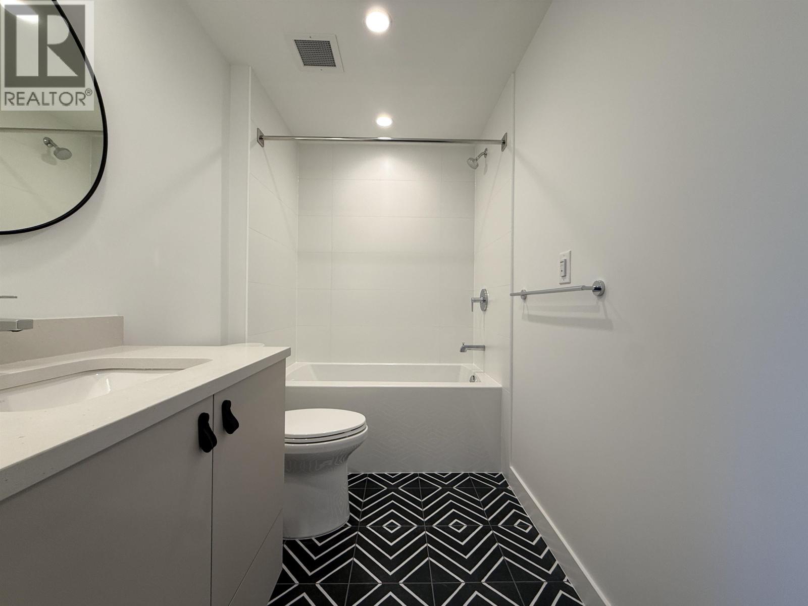 1680 E 12th Avenue, Vancouver, British Columbia  V5N 2A3 - Photo 9 - R3101259