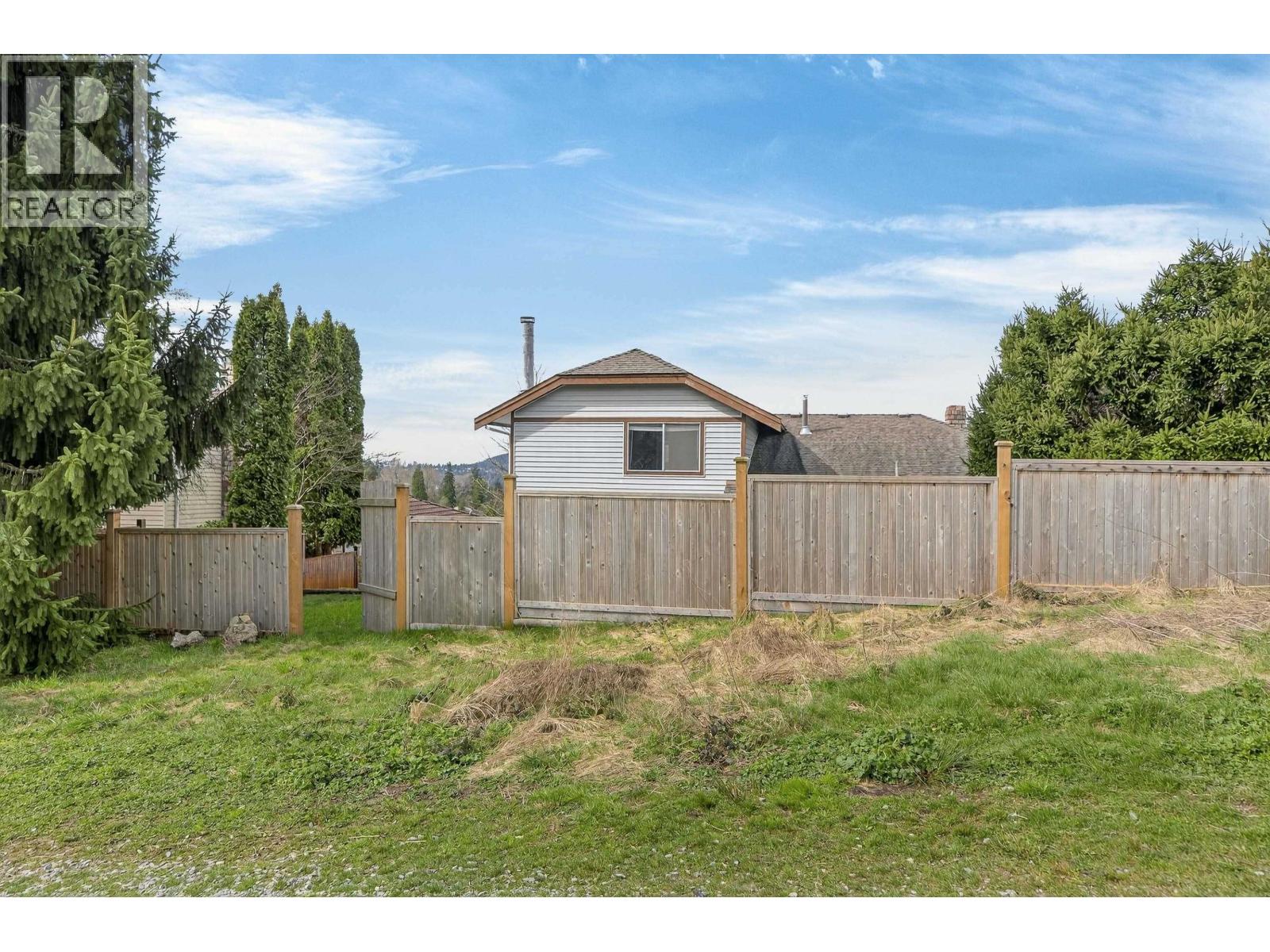 2577 N Trillium Place, Coquitlam, British Columbia  V3E 2H4 - Photo 32 - R3099447