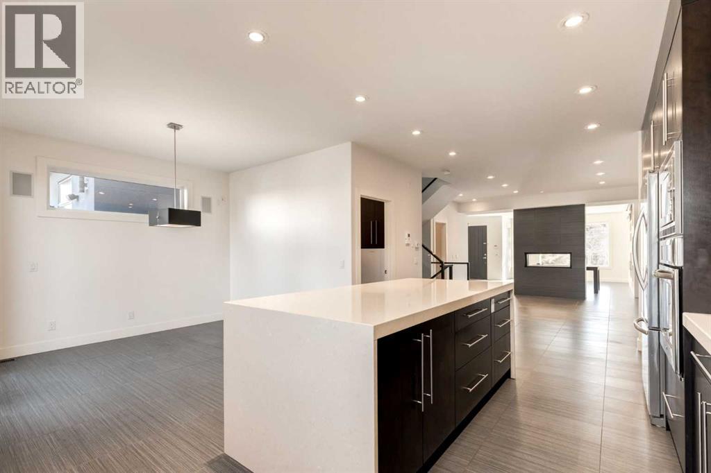 1711 27 Street SW, Calgary, Alberta  T3C 1L6 - Photo 4 - A2295209