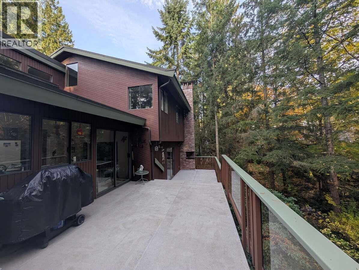 1498 Chamberlain Drive, North Vancouver, British Columbia  V7K 1P6 - Photo 4 - R3071019