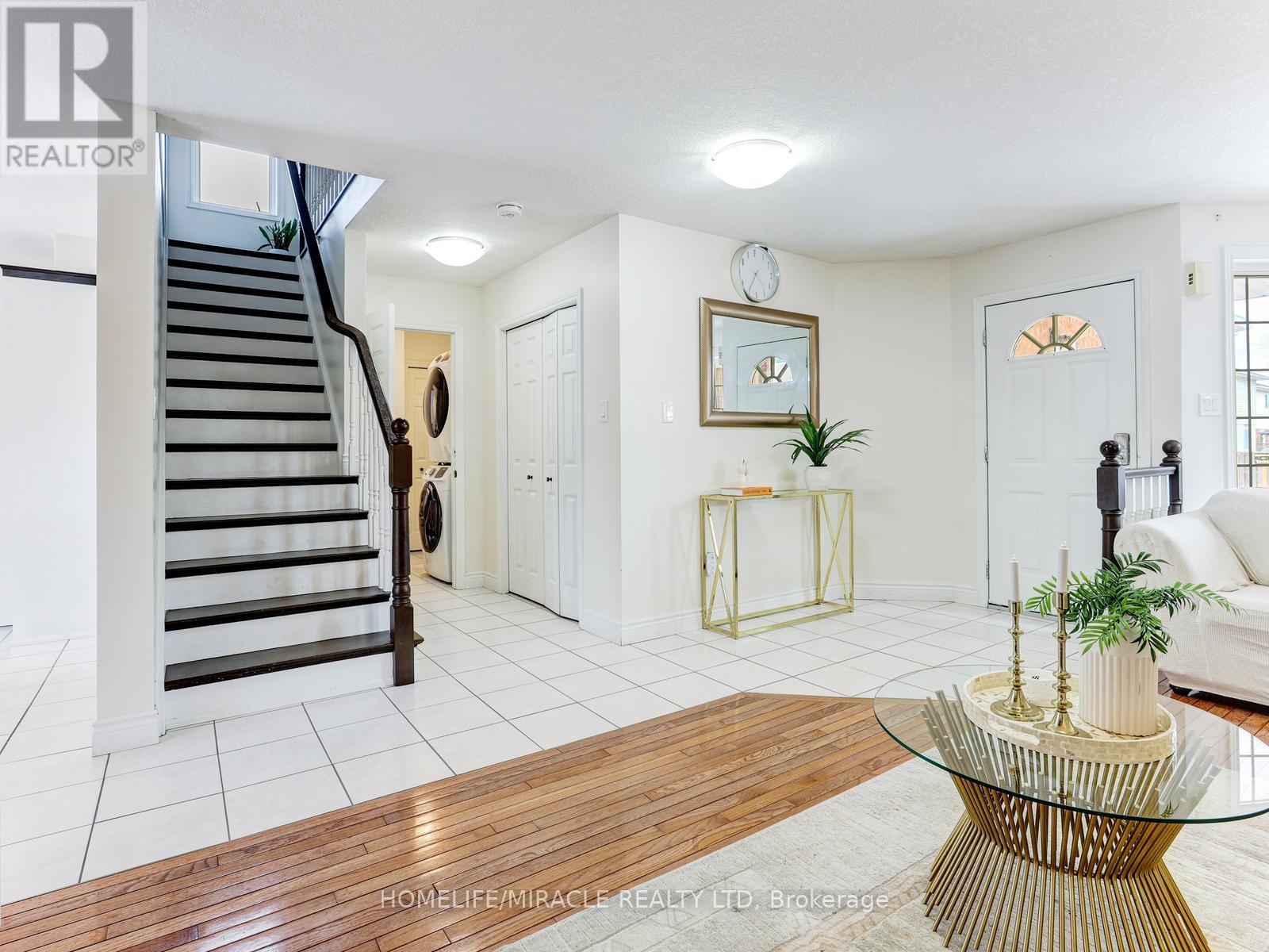 154 Deerpath Drive, Guelph, Ontario  N1K 1W9 - Photo 8 - X12916500