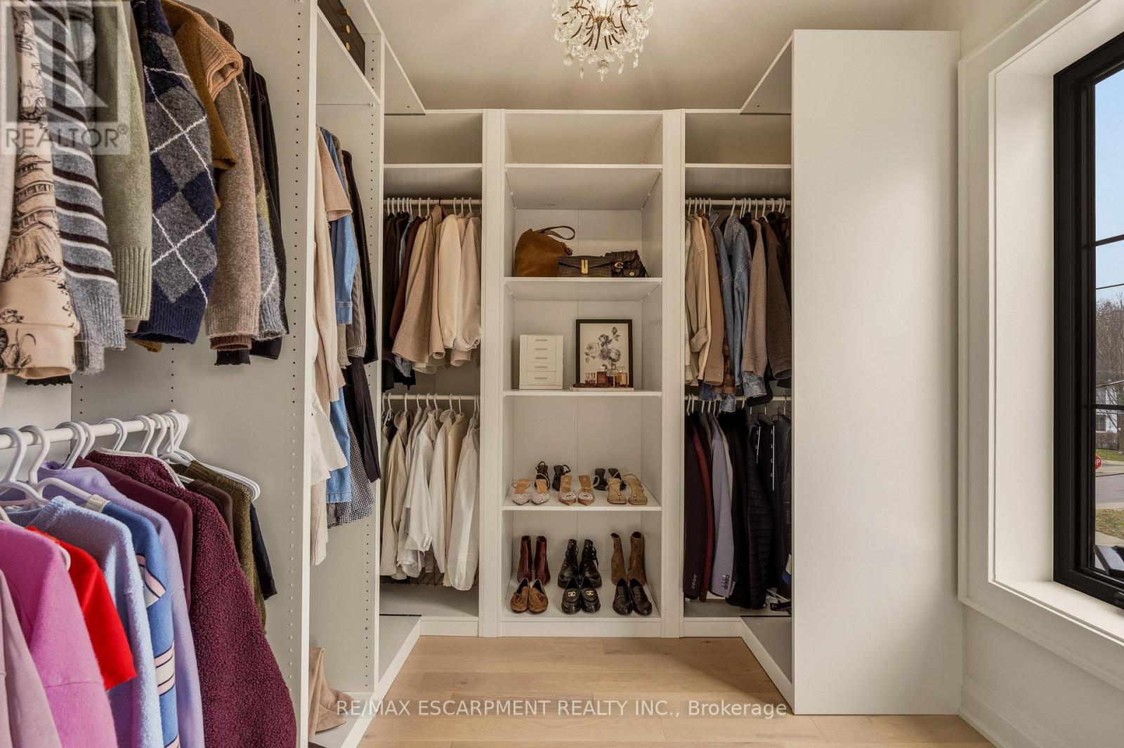 30 Matilda Street N, Hamilton, Ontario  L9H 2Z1 - Photo 31 - X12916516