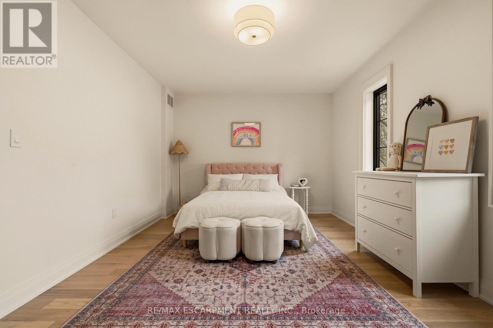 30 Matilda Street N, Hamilton, Ontario  L9H 2Z1 - Photo 32 - X12916516